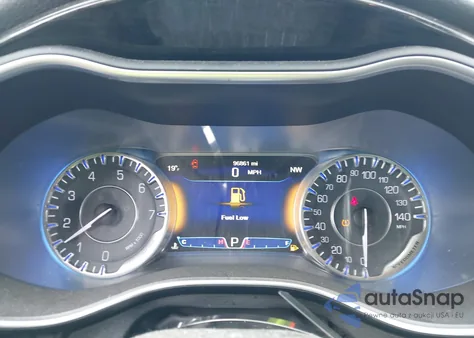 2015 Chrysler 200 C из США, поврежденный, VIN 1C3CCCCGXFN519877